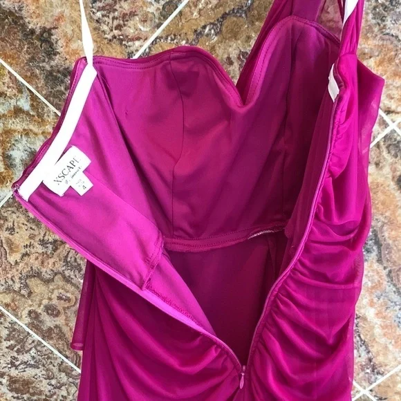 XSCAPE One Shoulder Evening Gown with Jewel Shoulder Embellishment Size 4 - Picture 8 of 13